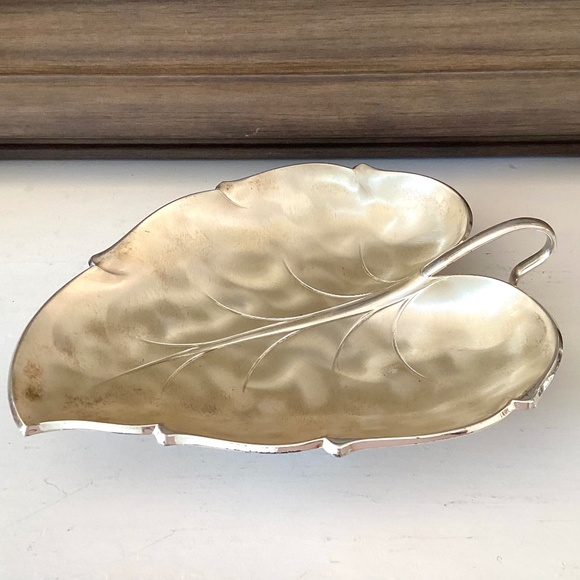 Hoka Other - Caravelle by Hoka tarnish resistent silver plate Silver Leaf tray west Germany